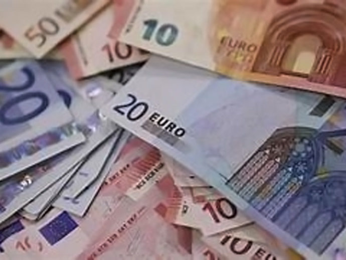 euro soldi denaro